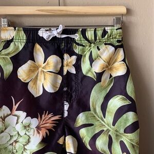 NEFF COMPANY Hawaiian Print Drawstring Shorts